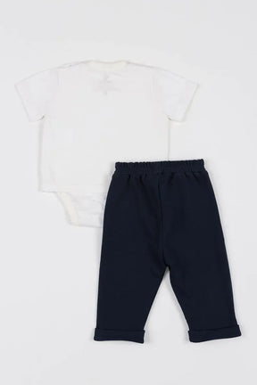 Conjunto Bebê com Camiseta Body de Malha 100% Algodão com Estampa e Calça de Piquet com Lycra